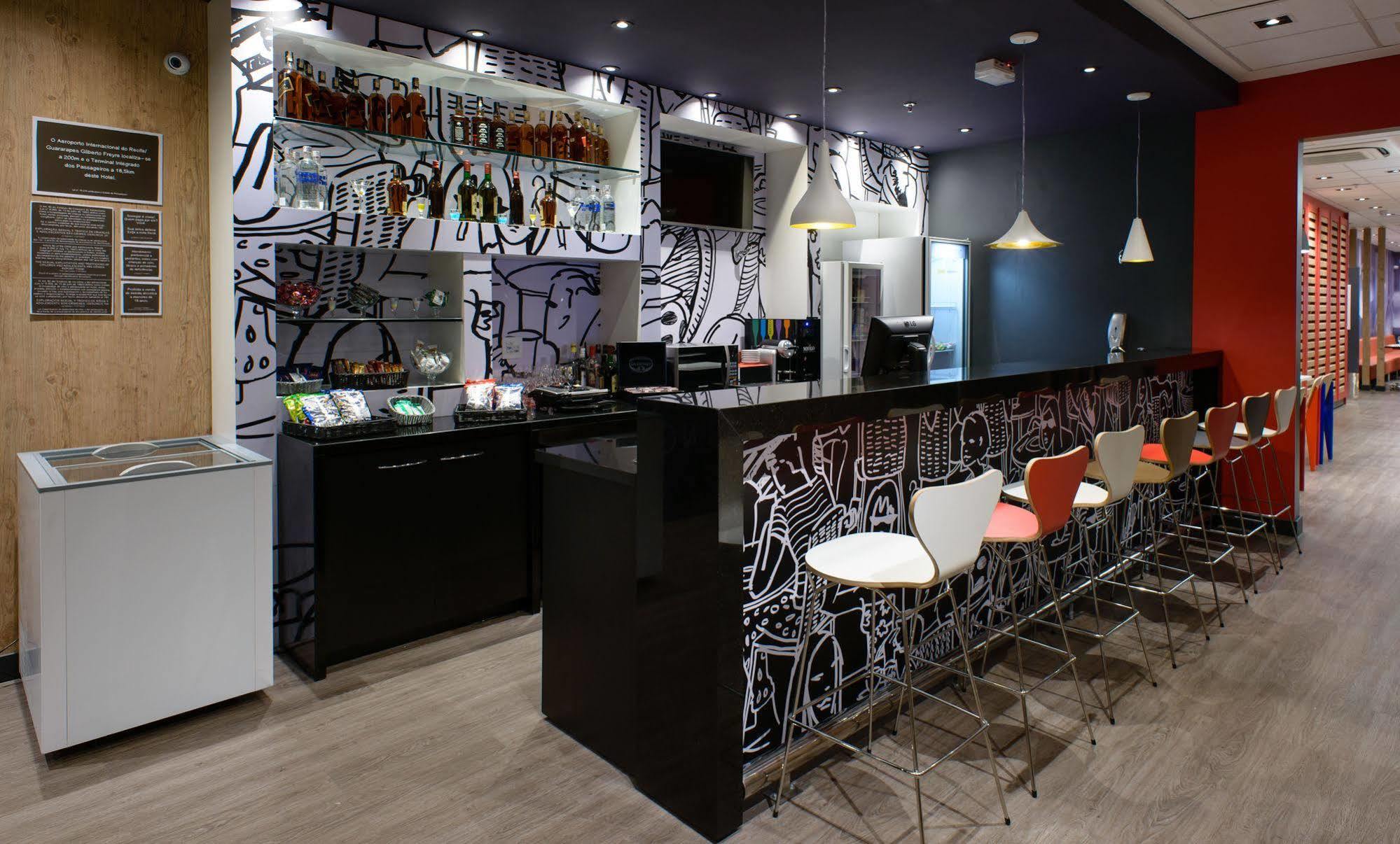 Отель Ibis Recife Aeroporto Экстерьер фото